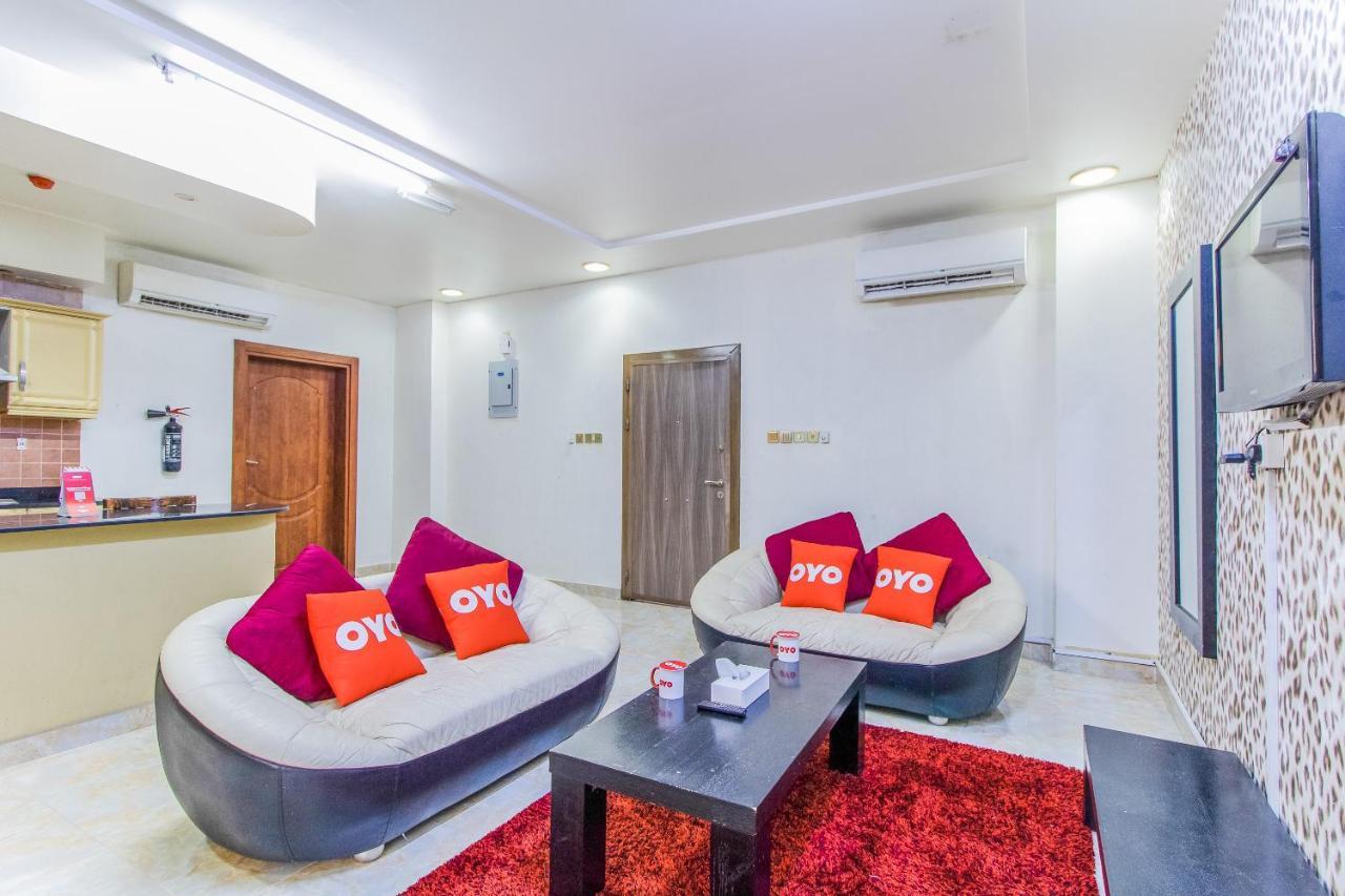 Oyo 109 Al Thabit Modern Hotel Apartment Hayl Al 'Umayr Bagian luar foto